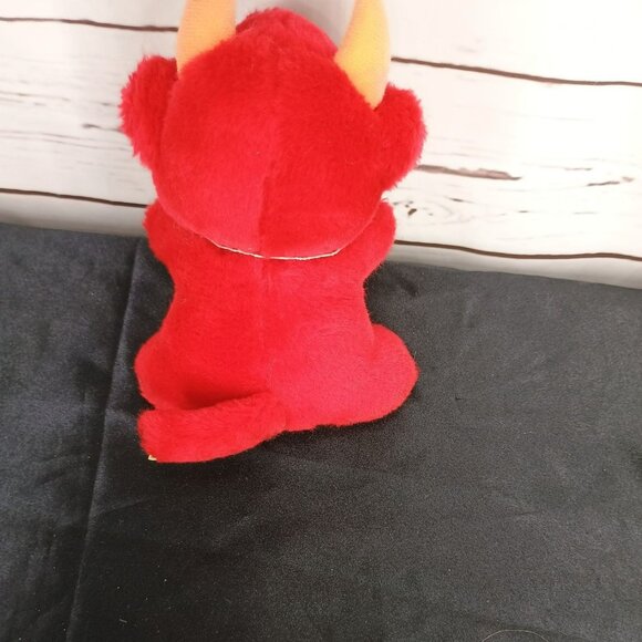Russ Berrie Hot Stuff Red Devil Plush Toy W/ "I Love You" Heart 7" - Picture 2 of 8